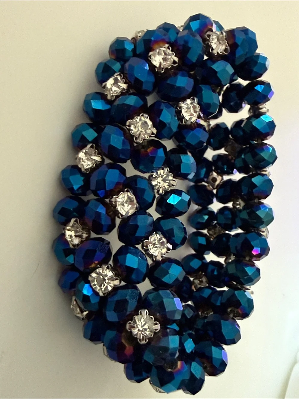 Vtg gorgeous Blue bead clear stretch prong set rhinestone Bracelet beautiful